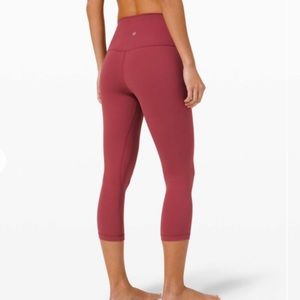 Lululemon align crop size 4 in Chianti